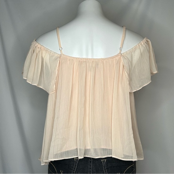 Lulu's Cream Off-Shoulder Women's Top - Picture 3 of 12